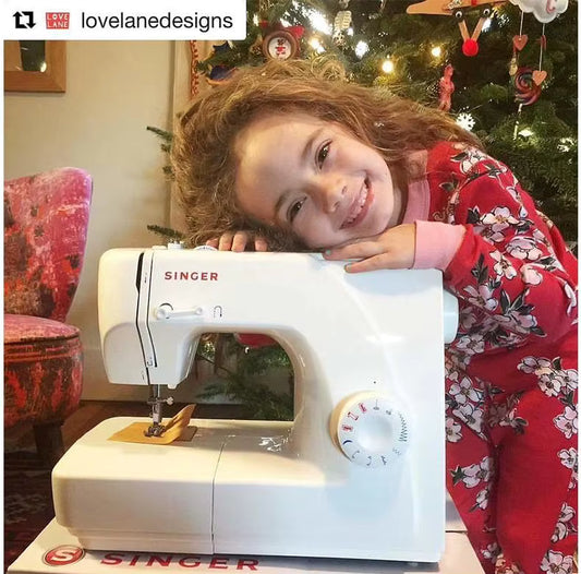 SINGER FM 8280 Tabletop Sewing Machine